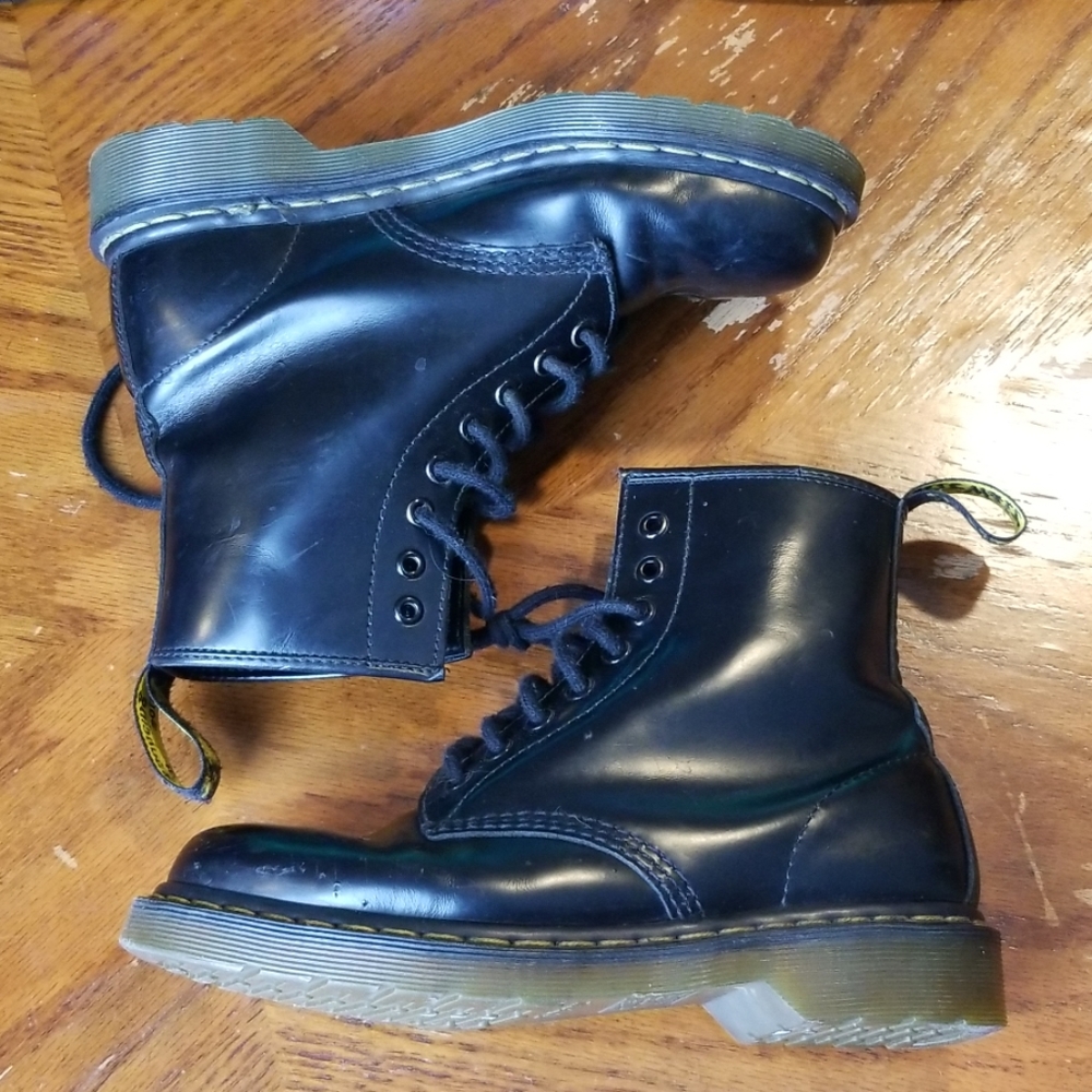 Dr Martens original leather boots
